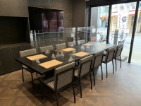 �J�t�F�@�e�[�u����