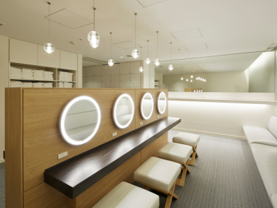 女性専用パウダールーム