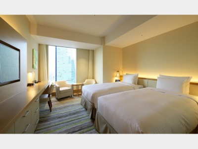 デラックスコーナーツイン客室一例