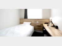 �q���C���[�W�V���O��