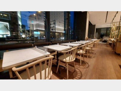 朝食会場　イメージ