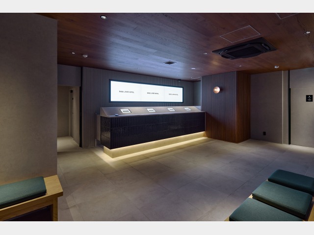 ＢＡＳＥＬＡＹＥＲＨＯＴＥＬ　ＮＡＧＯＹＡＮＩＳＨＩＫＩ ロビー