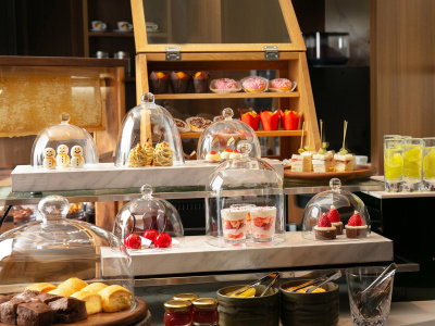 「エスパシオ」専用ラウンジ　アフタヌーティー（イメージ）