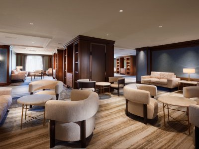 【6階 宿泊者専用ラウンジ】