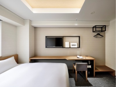 ◆ダブル◆15平米【ベッド幅140cm×1】 シャワーブース、トイレ別