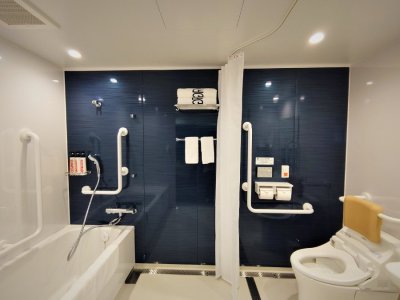 ユニバーサルツイン　バスルームイメージ