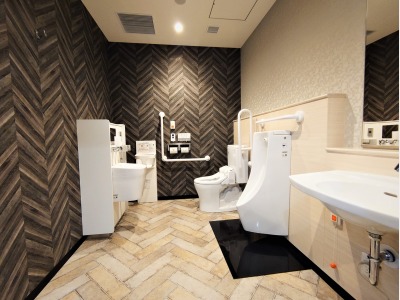 ２F多目的トイレ