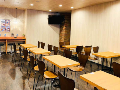 朝食会場イメージ