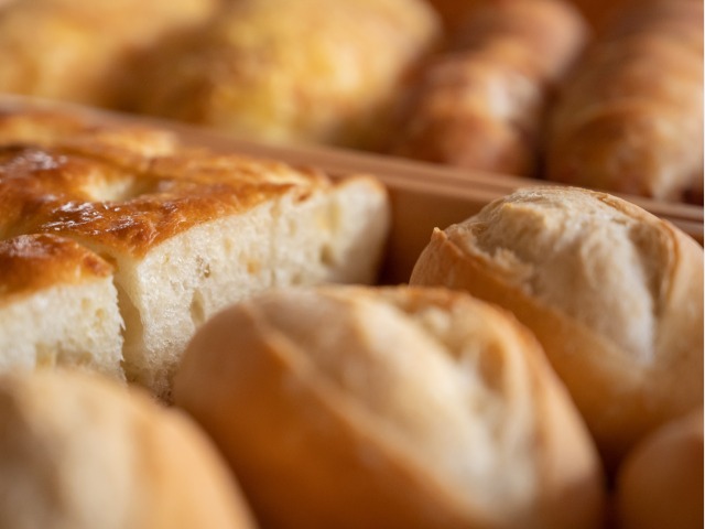 【朝食】 自家製パン5種