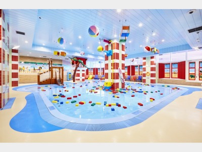 館内ウォーターパーク