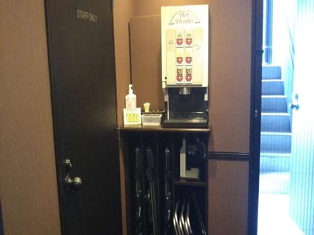 �e�K�@�h�����N�R�[�i�[