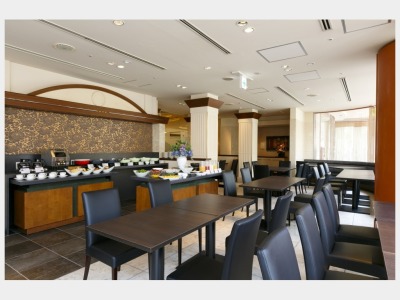 レストラン　プリミエール