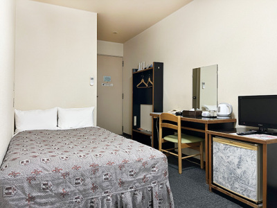 セミダブルルーム［120cmベッド1台］ 