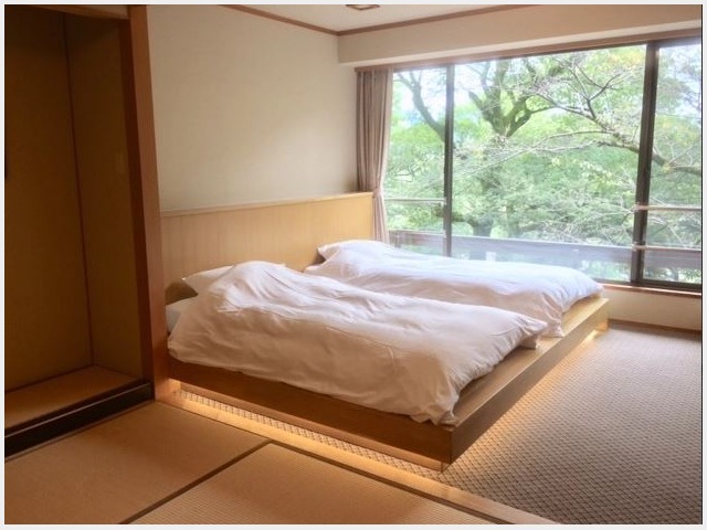 金華山一望の和洋室10畳+ツイン一例