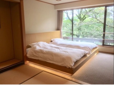 金華山一望の和洋室10畳＋ツイン一例