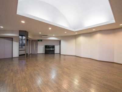 セイントホール