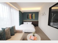 ���j�o�[�T�����[��with�w�����{�j�[