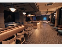 FAV LUX ��ˍ��R