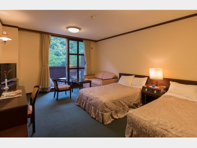 �{�كc�C���i���j