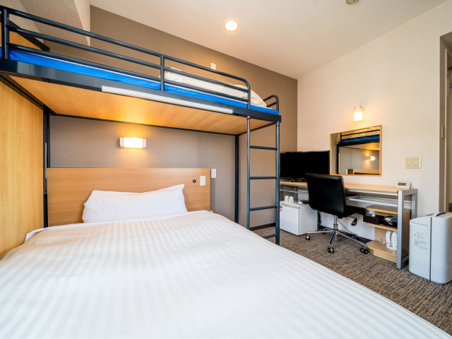 �X�[�p�[���[���i���j