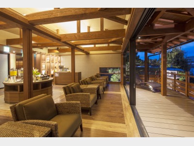 湯上りライブラリ「月の調べ」