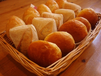 焼きたてパン