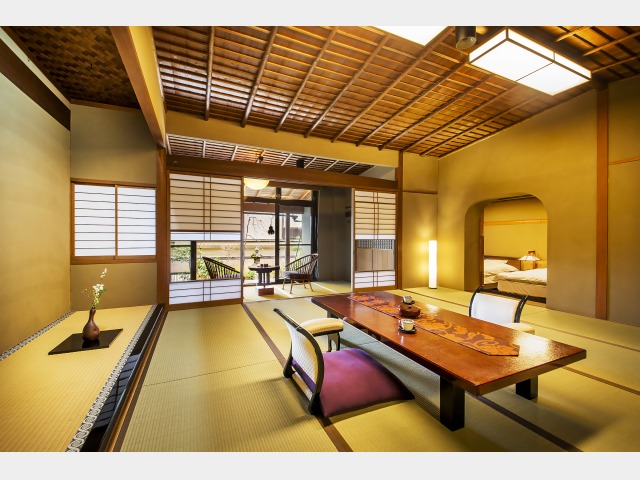 料亭旅館やす井 【恵方-令和4年改装-】和室＋次の間＋寝室｜部屋食