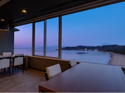 レストラン 伊吹