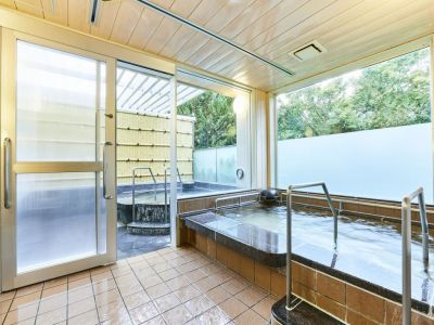 貸切風呂（露天風呂付・介護機能付き家族風呂・有料）