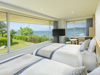 スーペリアコーナービューツイン（バス付）／30平米