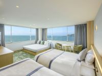 �f���b�N�X�R�[�i�[�r���[�c�C���i�o�X�t�j�^50����