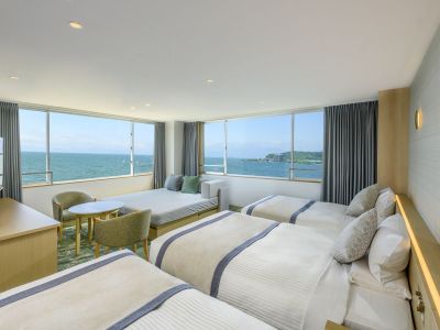 デラックスコーナービュートリプル（バス付）／50平米