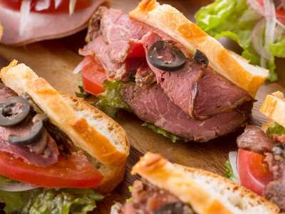 □朝食□手作りのひとくちサンドイッチは全５種類！忙しい朝にもおすすめです♪