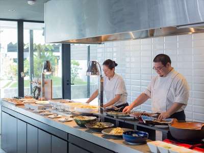 □朝食□こだわりのメニューは約40種。感染症対策万全のビュッフェ形式でお楽しみ下さい。