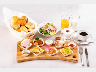 朝食バイキング例