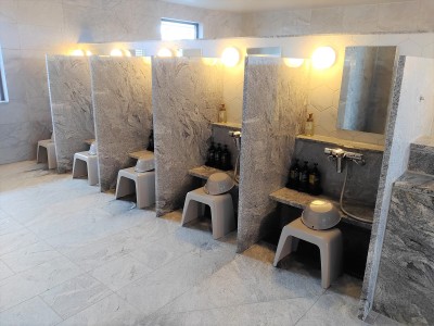 大浴場（洗い場）