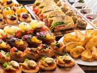 �ySAKURA TERRACE�z  �����̒��H�r���b�t�F�i�C���[�W�j