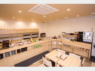 ダイニング ハチク（HACHKU）