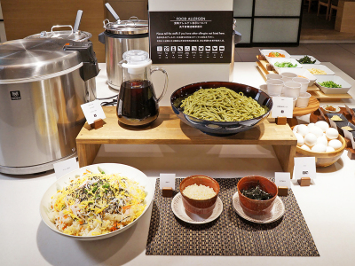 ＜朝食＞和洋食ビュッフェ 抹茶うどん、ちらし寿司