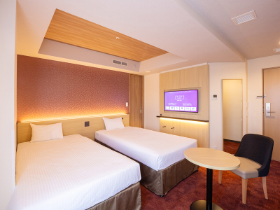 【スーペリアツイン】最大3名様まで宿泊可能な広々ルーム。