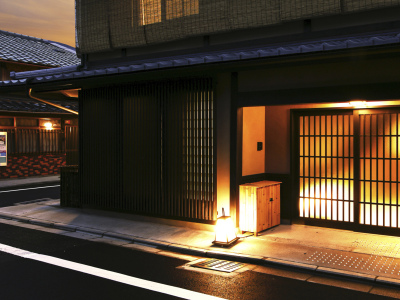 鈴　プレミアム　飛雲　外観