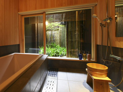 鈴　プレミアム　飛雲　風呂