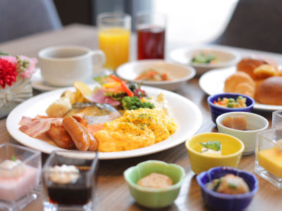 朝食ビュッフェ