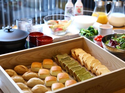 【朝食】パン各種