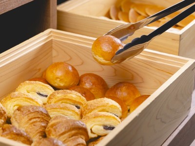 【朝食】パン各種