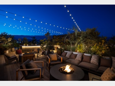 ルーフトップバー