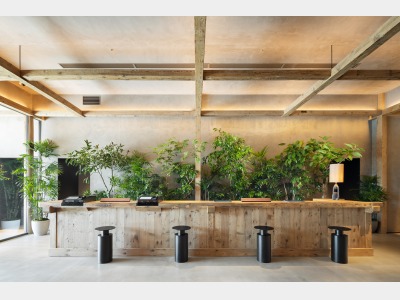 フロントデスク