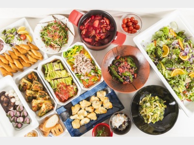 京料理などの和食とシェフこだわりの 洋食を楽しめる朝食ビュッフェ