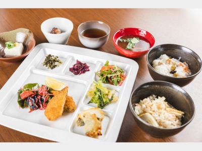 和食盛り付け例