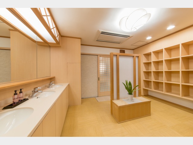 旅館　こうろ 脱衣所（女性）